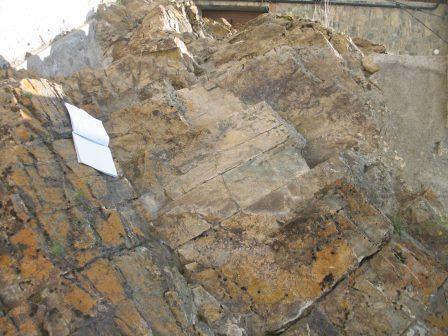 Fractured Cambrian quartzites
